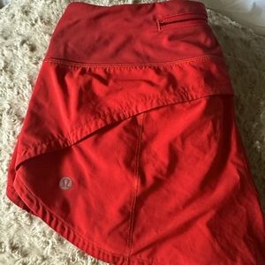 Lululemon Speed Up Shorts - Size 6